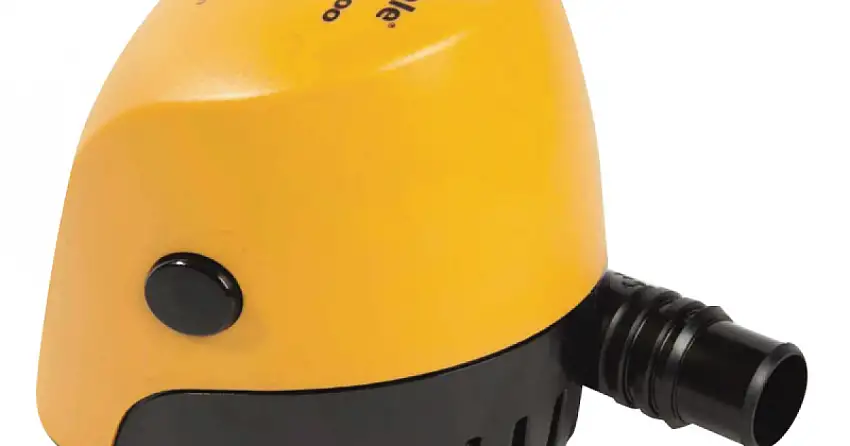 POMPA CON SENSORE A 12V - PORTATA LT/MIN 82