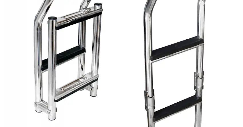 SCALETTE CON 3 GRADINI ANTISCIVOLO IN PLASTICA NERA